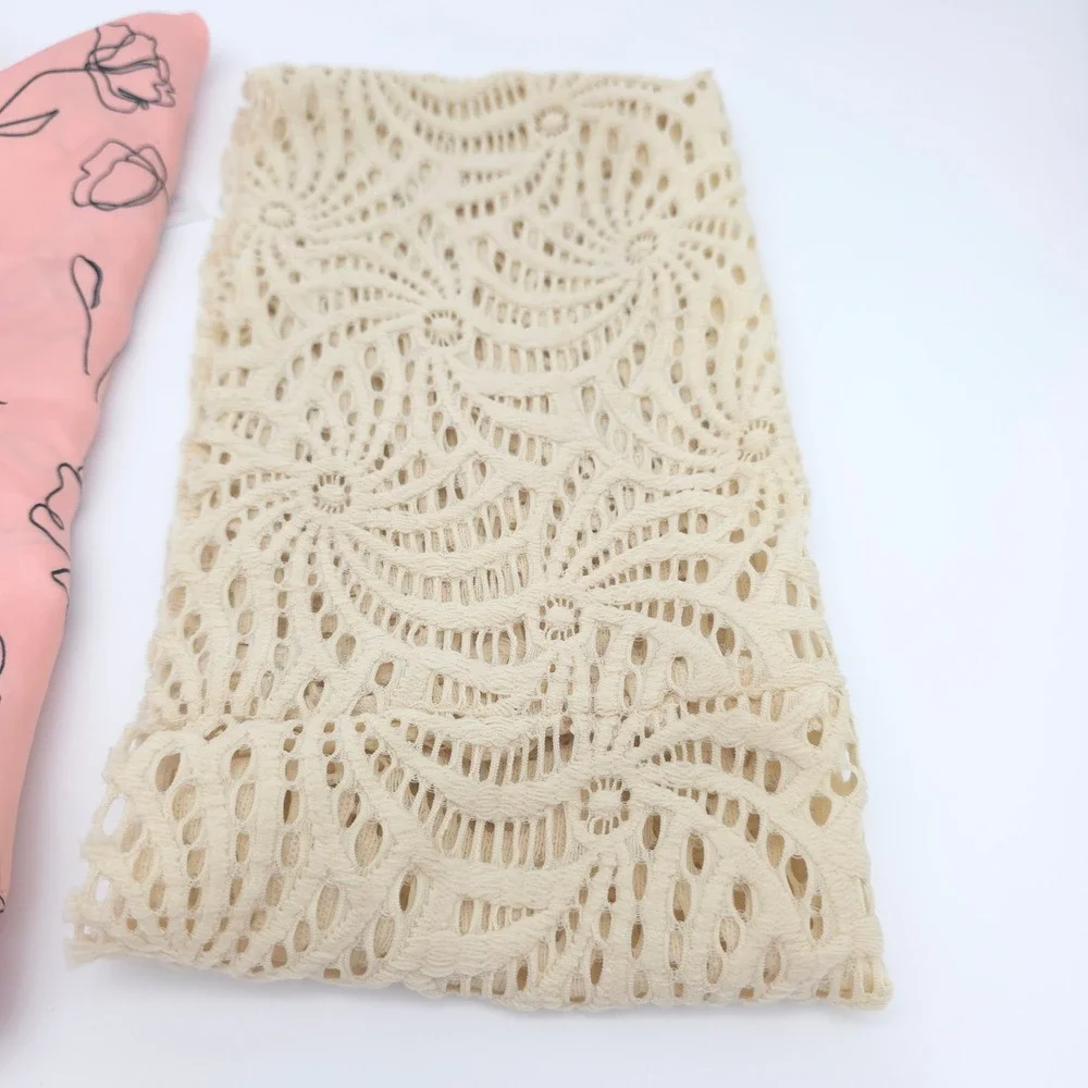 Lark & Ives set bandanas